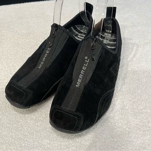 Merrill Women’s Barrado Black Suede Comfort Walking Shoe. 9